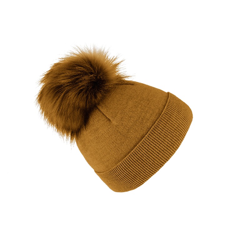 Knitted hat with faux fur pom-pom and cuff, solid wool
